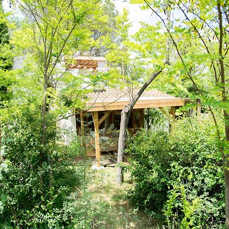 Nuitees Bohemes Bed & Breakfast Gajan  Ngoại thất bức ảnh