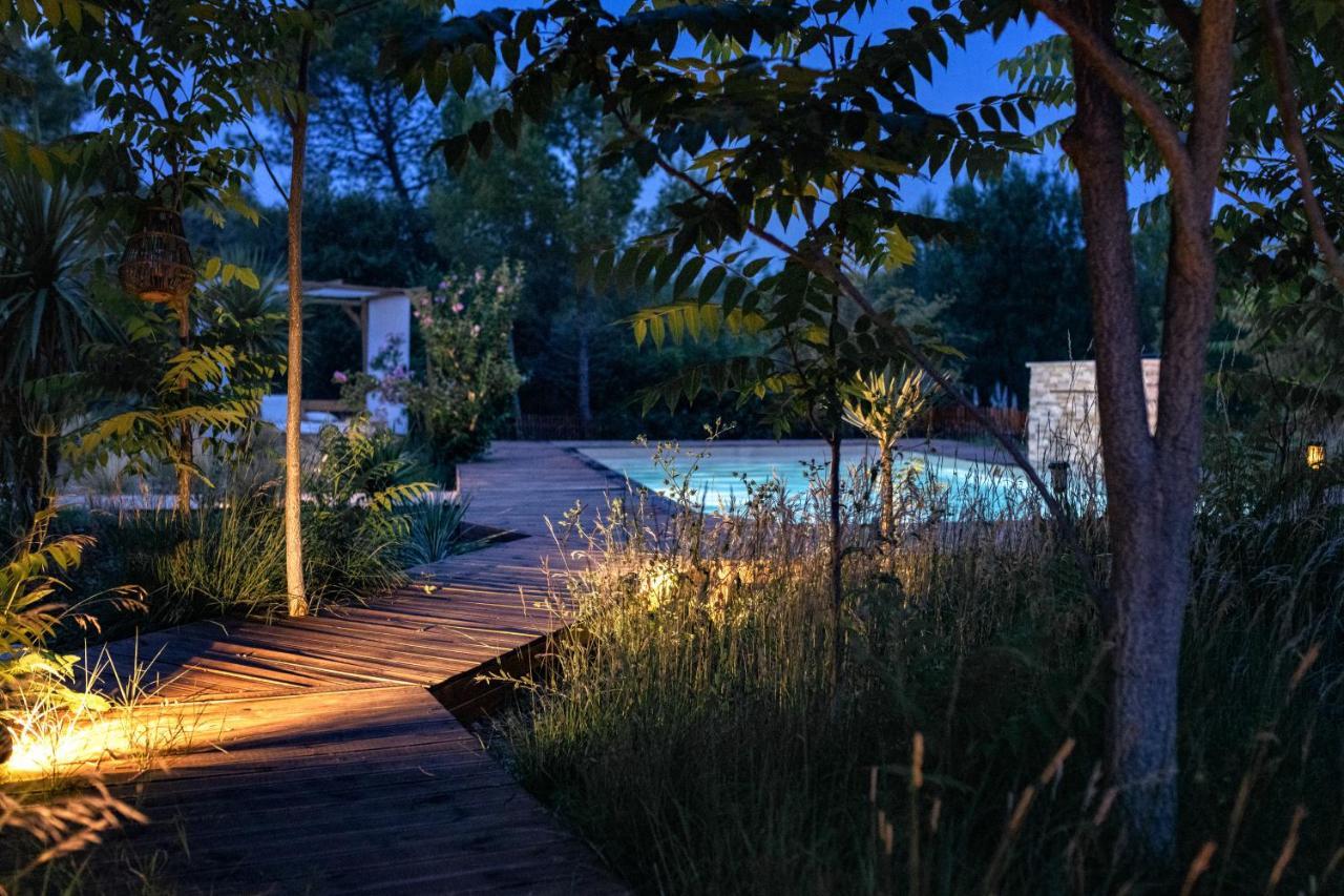 Nuitees Bohemes Bed & Breakfast Gajan  Ngoại thất bức ảnh