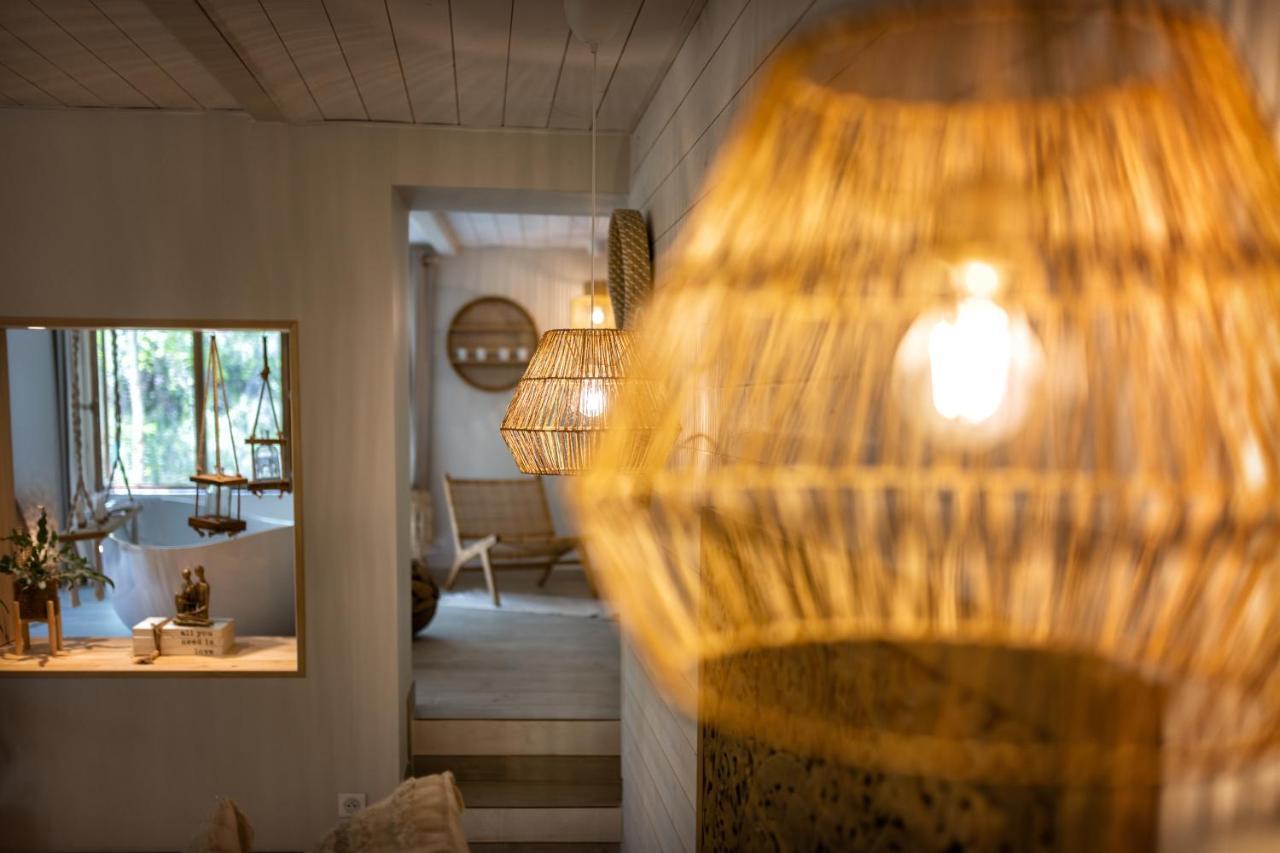 Nuitees Bohemes Bed & Breakfast Gajan  Ngoại thất bức ảnh