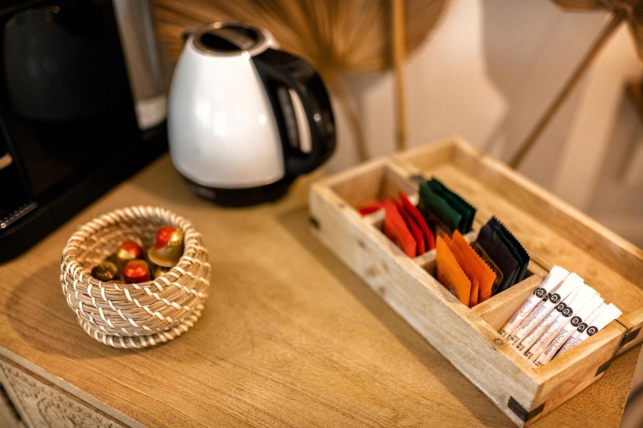 Nuitees Bohemes Bed & Breakfast Gajan  Ngoại thất bức ảnh
